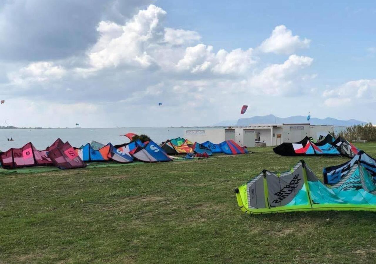 Kite Hub Lo Stagnone Bed & Breakfast Birgi Vecchi Exterior photo